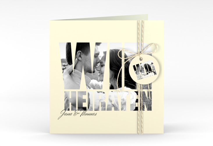 Hochzeitseinladung Letters quadr. Klappkarte beige hochglanz