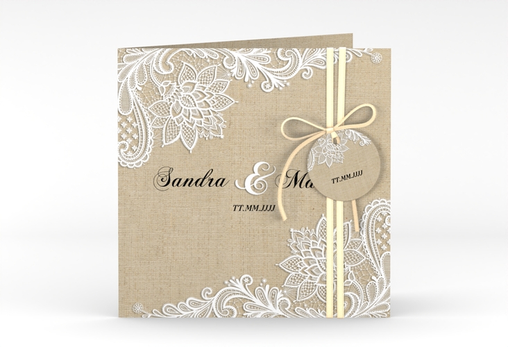 Hochzeitseinladung Lace quadr. Klappkarte beige hochglanz in Leinen-Optik mit weißer Spitze