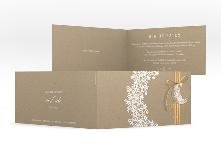 Hochzeitseinladung Mariage lange Klappkarte quer Kraftpapier gold mit Bogen aus weißer Spitze