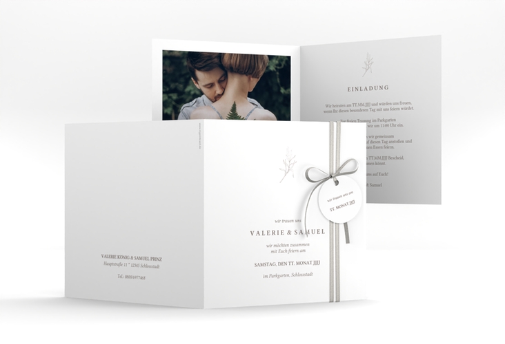 Hochzeitseinladung Ivy quadr. Klappkarte weiss hochglanz minimalistisch mit kleiner botanischer Illustration