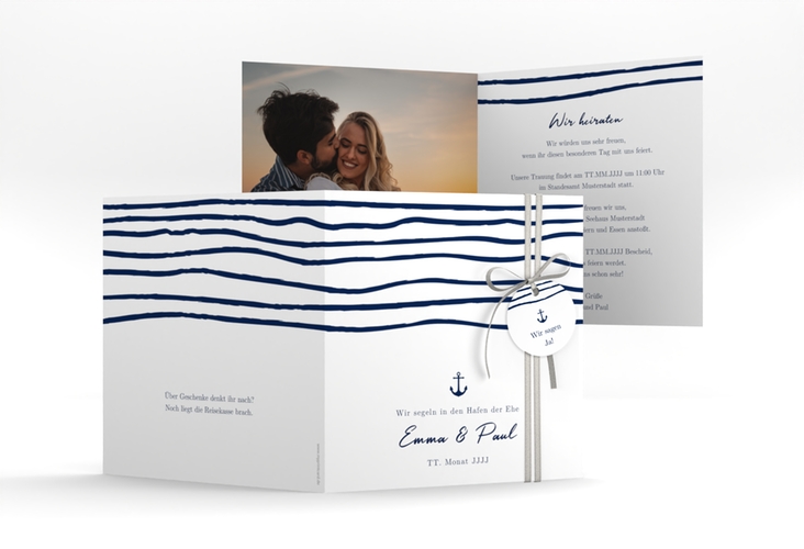 Hochzeitseinladung Liebesanker quadr. Klappkarte blau mit maritimem Streifenmuster und kleinem Anker