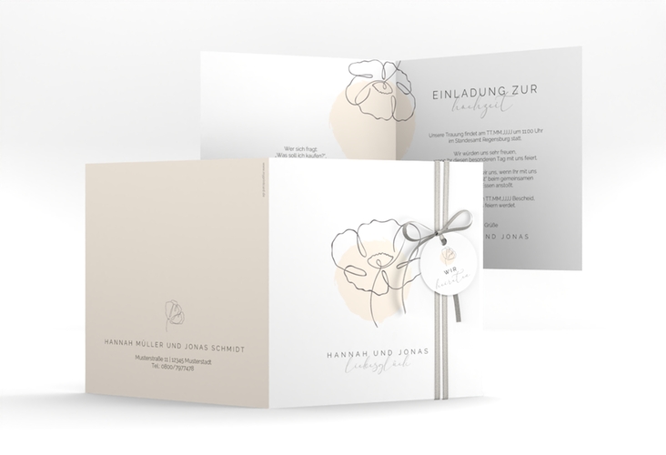 Hochzeitseinladung Flowerline quadr. Klappkarte apricot hochglanz