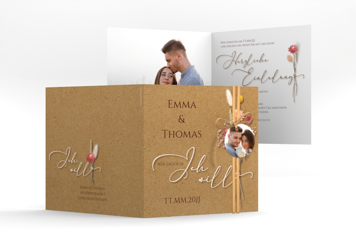 Hochzeitseinladung Flowerbunch quadr. Klappkarte Kraftpapier hochglanz mit Blumenstrauß aus Strohblumen