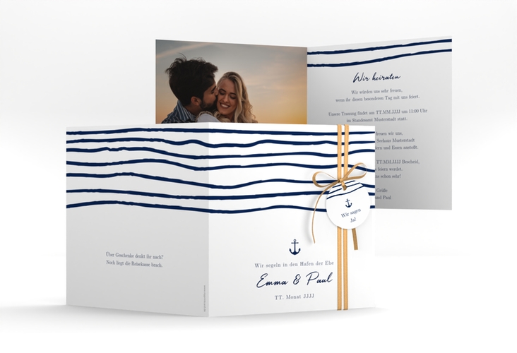 Hochzeitseinladung Liebesanker quadr. Klappkarte mit maritimem Streifenmuster und kleinem Anker