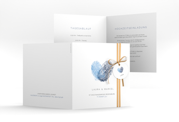 Hochzeitseinladung Fingerprint quadr. Klappkarte blau hochglanz schlicht mit Fingerabdruck-Motiv