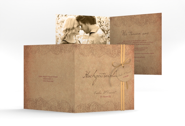 Hochzeitseinladung Fairytale quadr. Klappkarte braun mit Vintage-Bordüre