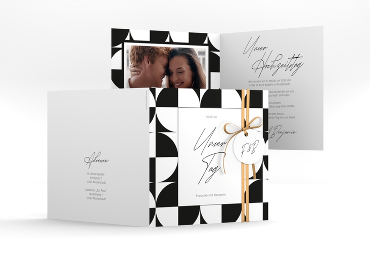 Hochzeitseinladung Schwarzweiss quadr. Klappkarte schwarz hochglanz mit modernem grafischem Muster