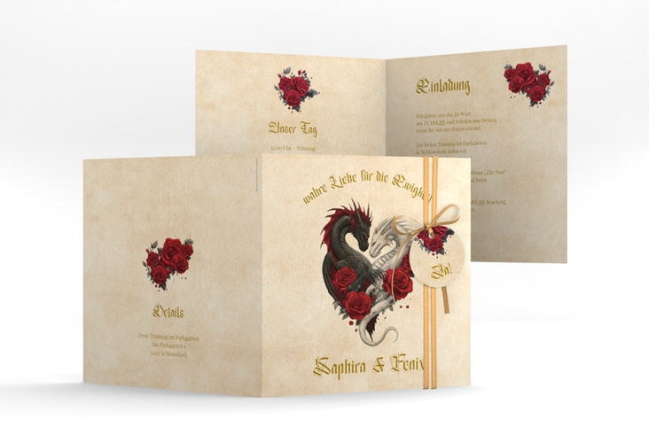 Hochzeitseinladung Drachenliebe quadr. Klappkarte mit schwarzem und weißem Drachen zu einem Herz verschlungen