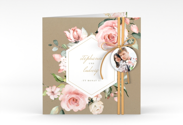 Hochzeitseinladung Graceful quadr. Klappkarte Kraftpapier hochglanz mit Rosenblüten in Rosa und Weiß