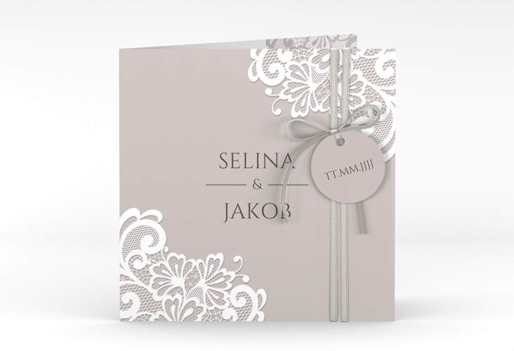 Hochzeitseinladung Vintage quadr. Klappkarte mit floraler Spitze