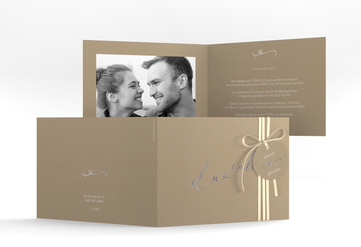 Hochzeitseinladung Zweisamkeit A6 Klappkarte quer Kraftpapier silber im minimalistischen Stil mit Aufschrift du & ich