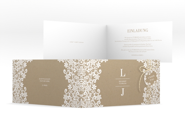 Hochzeitseinladung Bella lange Klappkarte quer hochglanz mit weißer Brautspitze um Initialen
