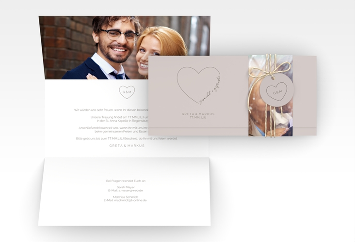Hochzeitseinladung Lebenstraum Wickelfalzkarte + Banderole grau