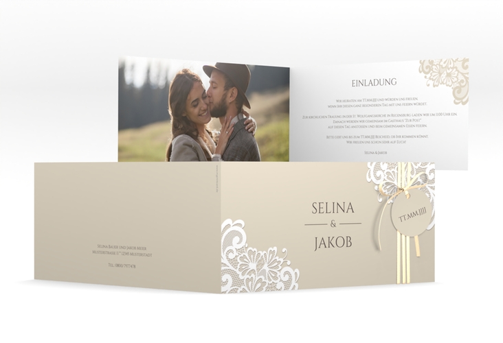Hochzeitseinladung Vintage lange Klappkarte quer beige mit floraler Spitze