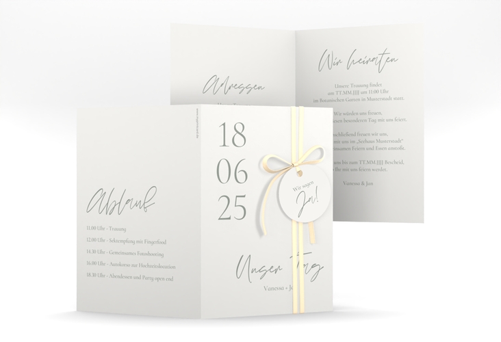 Einladungskarte Hochzeit Day A6 Klappkarte hoch weiss hochglanz mit Datum im minimalistischen Design