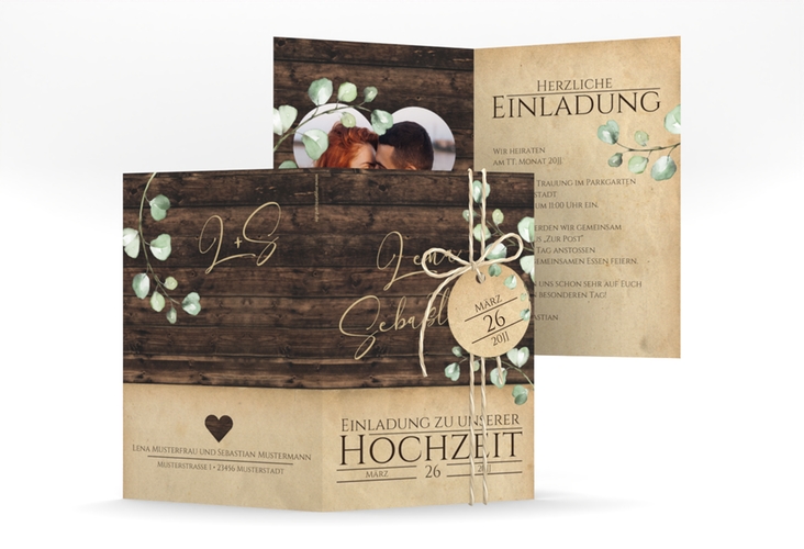 Einladungskarte Hochzeit Landhaus A6 Klappkarte hoch braun in Holz-Optik mit Eukalyptus