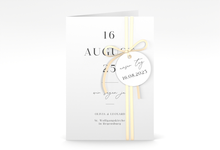 Einladungskarte Hochzeit Authentisch A6 Klappkarte hoch in schlichtem Design mit großem Hochzeitsdatum