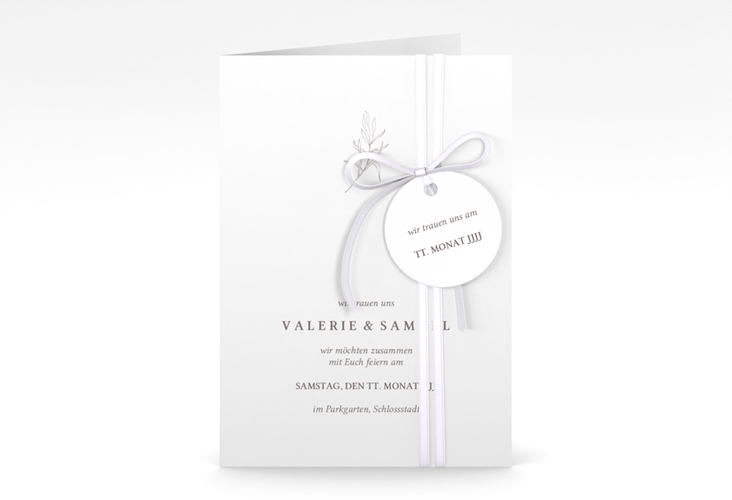 Einladungskarte Hochzeit Ivy A6 Klappkarte hoch weiss hochglanz minimalistisch mit kleiner botanischer Illustration