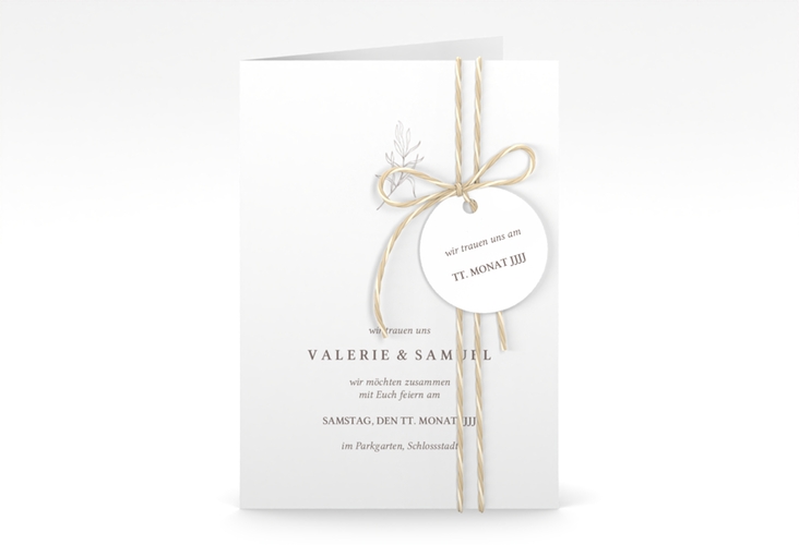 Einladungskarte Hochzeit Ivy A6 Klappkarte hoch weiss hochglanz minimalistisch mit kleiner botanischer Illustration