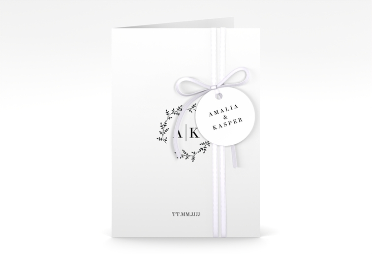 Einladungskarte Hochzeit Filigrana A6 Klappkarte hoch schwarz hochglanz in reduziertem Design mit Initialen und zartem Blätterkranz
