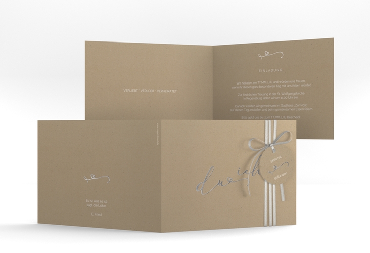 Hochzeitseinladung Zweisamkeit A6 Klappkarte quer Kraftpapier silber im minimalistischen Stil mit Aufschrift du & ich