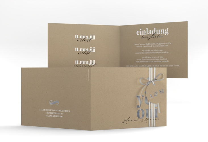 Hochzeitseinladung Oui A6 Klappkarte quer Kraftpapier silber mit Ja-Wort in verschiedenen Sprachen