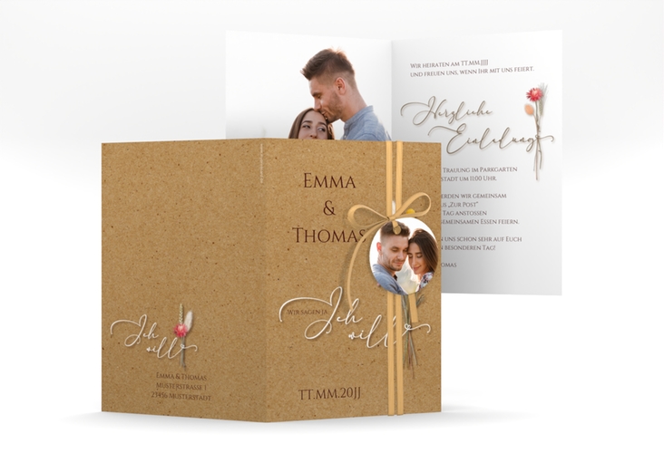 Einladungskarte Hochzeit Flowerbunch A6 Klappkarte hoch Kraftpapier hochglanz mit Strauß aus Trockenblumen