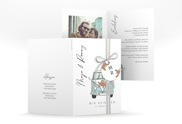 Einladungskarte Hochzeit Hochzeitsbulli A6 Klappkarte hoch blau mit Gräsern und Trockenblumen für Boho-Hochzeit