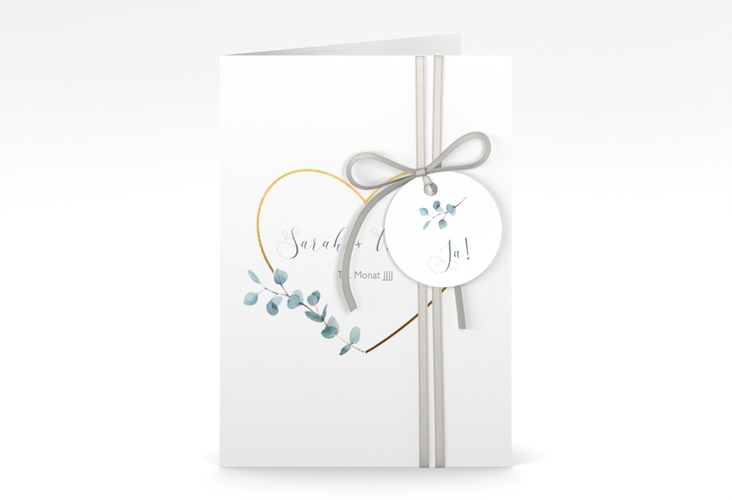 Einladungskarte Hochzeit Greenheart A6 Klappkarte hoch mit elegantem Herz und Eukalyptus-Zweig