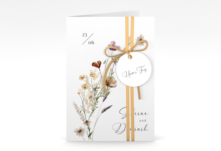 Einladungskarte Hochzeit Sauvages A6 Klappkarte hoch weiss hochglanz mit getrockneten Wiesenblumen