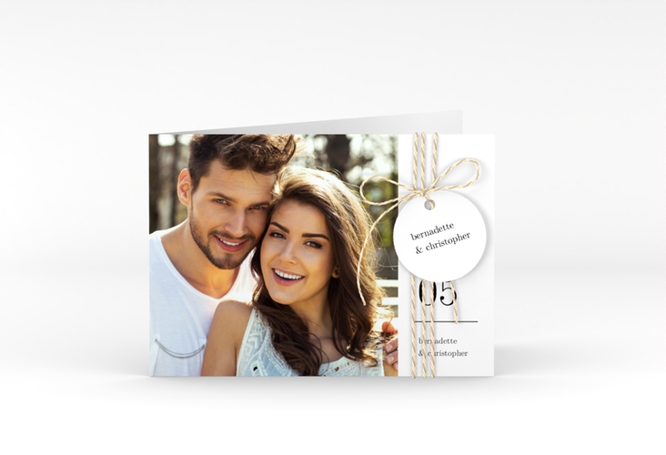 Hochzeitseinladung Minimal A6 Klappkarte quer weiss