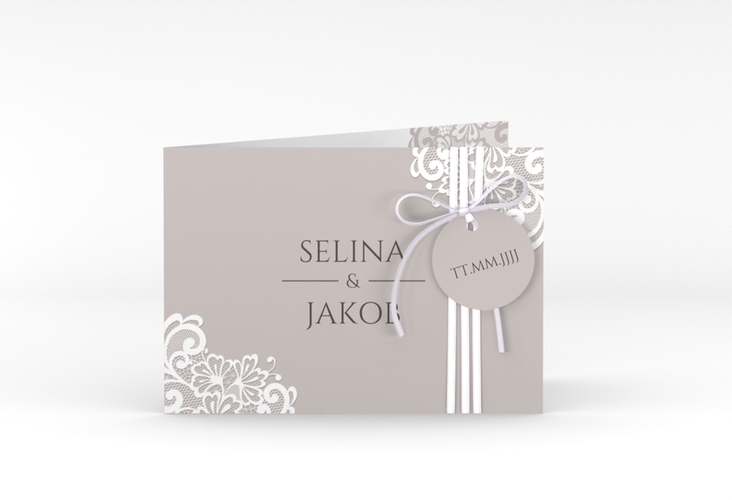 Hochzeitseinladung Vintage A6 Klappkarte quer grau mit floraler Spitze