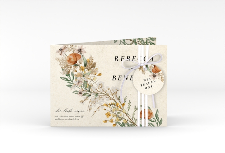 Hochzeitseinladung Wildfang A6 Klappkarte quer beige hochglanz mit getrockneten Wiesenblumen