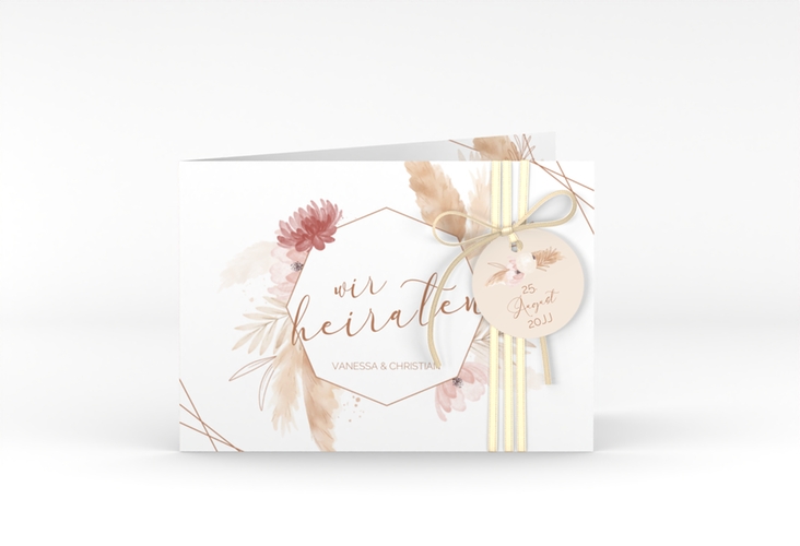 Hochzeitseinladung Bohostyle A6 Klappkarte quer beige mit Pampasgras in Aquarell