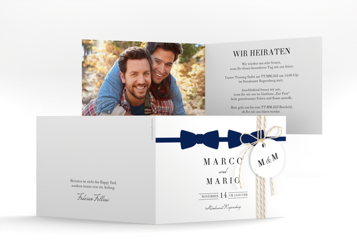 Hochzeitseinladung Suits A6 Klappkarte quer blau hochglanz