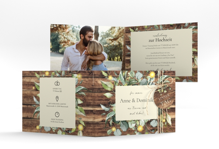 Hochzeitseinladung "Greenwood" DIN A6 Klappkarte quer im Greenery-Design mit Holz, Eukalyptus und Immergrün