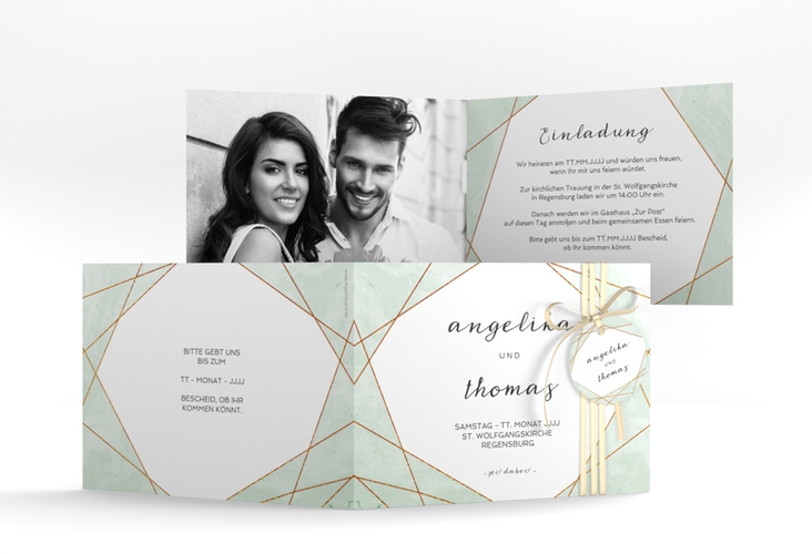 Hochzeitseinladung Asymmetry A6 Klappkarte quer gruen