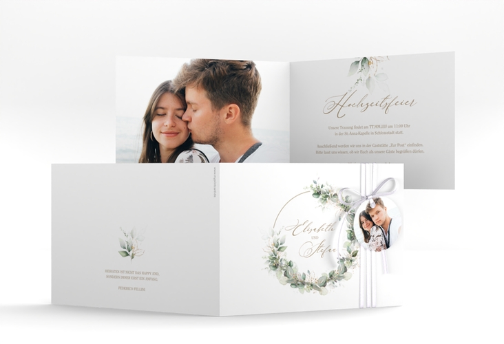 Hochzeitseinladung Selvatica A6 Klappkarte quer hochglanz mit Eukalyptus-Kranz