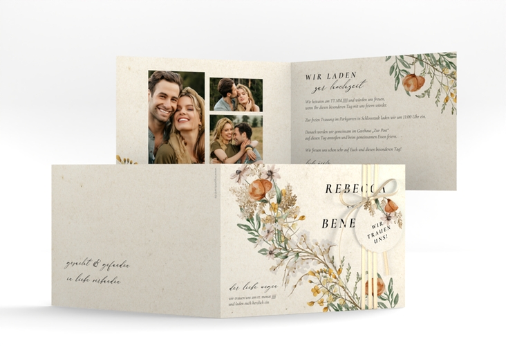 Hochzeitseinladung Wildfang A6 Klappkarte quer mit getrockneten Wiesenblumen