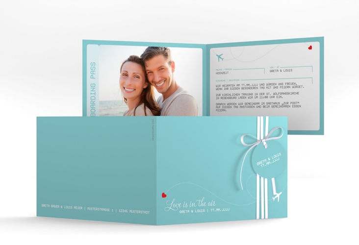 Hochzeitseinladung Weddingpass A6 Klappkarte quer blau hochglanz