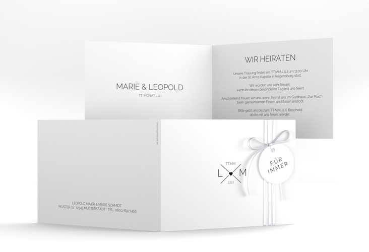 Hochzeitseinladung Initials A6 Klappkarte quer schwarz mit Initialen im minimalistischen Design