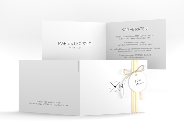 Hochzeitseinladung Initials A6 Klappkarte quer schwarz mit Initialen im minimalistischen Design