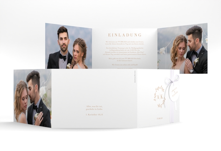 Hochzeitseinladung Filigrana A6 Doppel-Klappkarte beige in reduziertem Design mit Initialen und zartem Blätterkranz