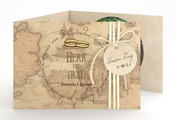 Hochzeitseinladung Zwei Ringe A6 Doppel-Klappkarte beige hochglanz mit Eheringen und Fantasy-Landkarte