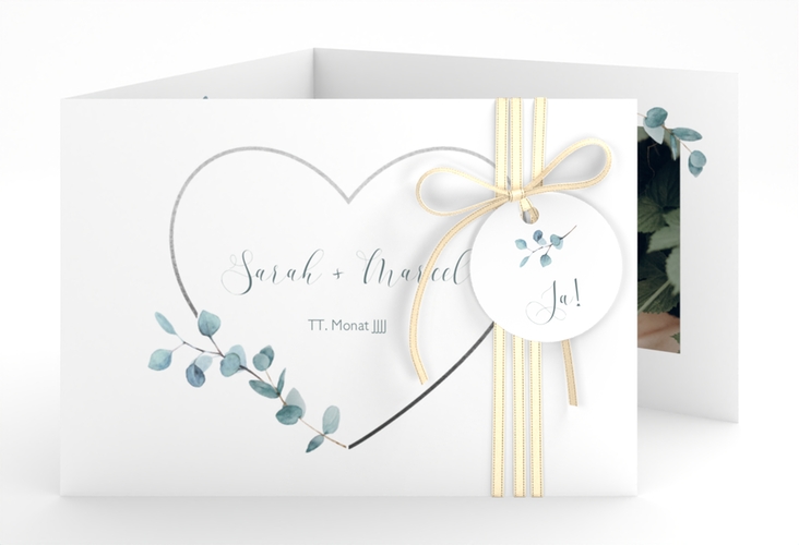 Hochzeitseinladung Greenheart A6 Doppel-Klappkarte grau hochglanz mit elegantem Herz und Eukalyptus-Zweig