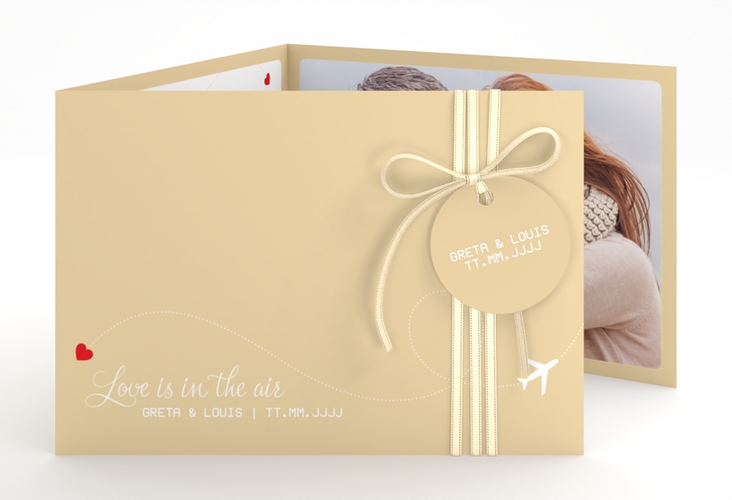 Hochzeitseinladung Weddingpass A6 Doppel-Klappkarte beige