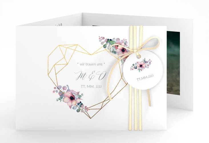 Hochzeitseinladung Herzgold A6 Doppel-Klappkarte weiss hochglanz