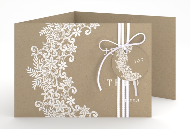 Hochzeitseinladung Mariage A6 Doppel-Klappkarte Kraftpapier hochglanz mit Bogen aus weißer Spitze