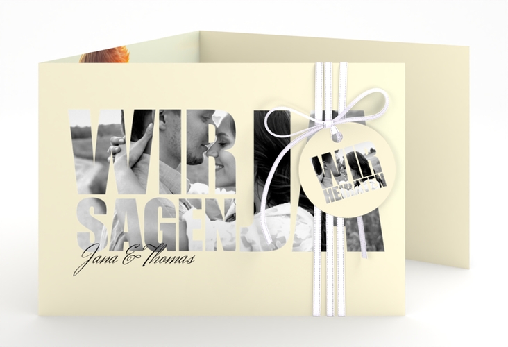 Hochzeitseinladung Letters A6 Doppel-Klappkarte beige