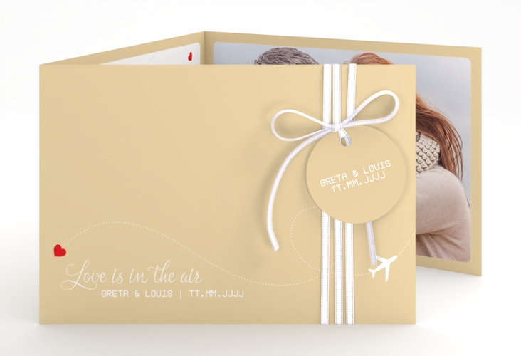 Hochzeitseinladung Weddingpass A6 Doppel-Klappkarte beige